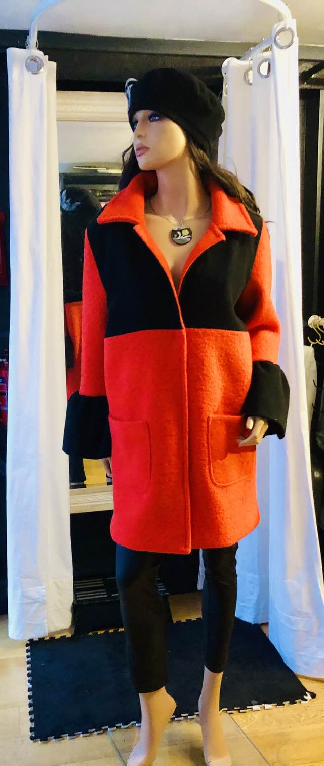 COAT Kate Two Colours  RED-BLACK