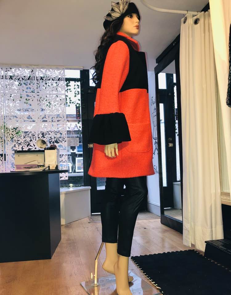 COAT Kate Two Colours  RED-BLACK