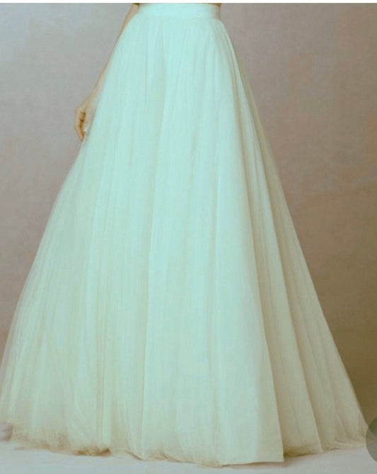 Bridal tulle skirt, Wedding tulle skirt, White bridal tulle skirt,