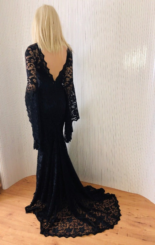 Black lace dress. Black gothic dress, black weeding gown, Morticia Dress