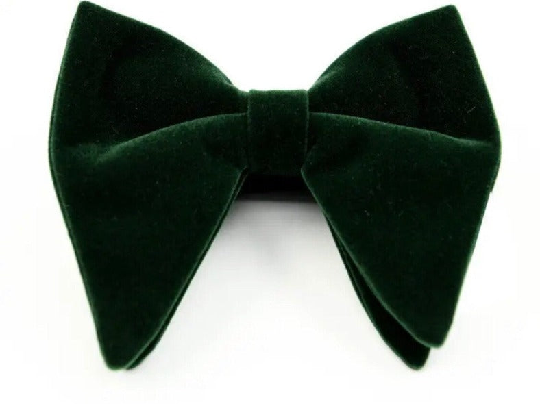 Pre-Tied Bow Tie (with an adjustable neck strap)