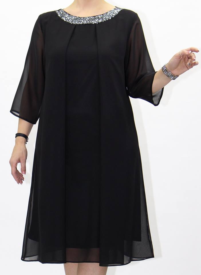 Plus size black dress