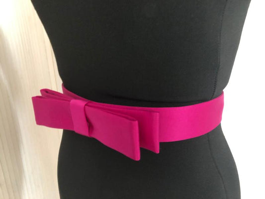 Vintage bow belt