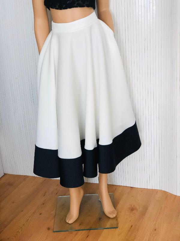 Black and white circle skirt